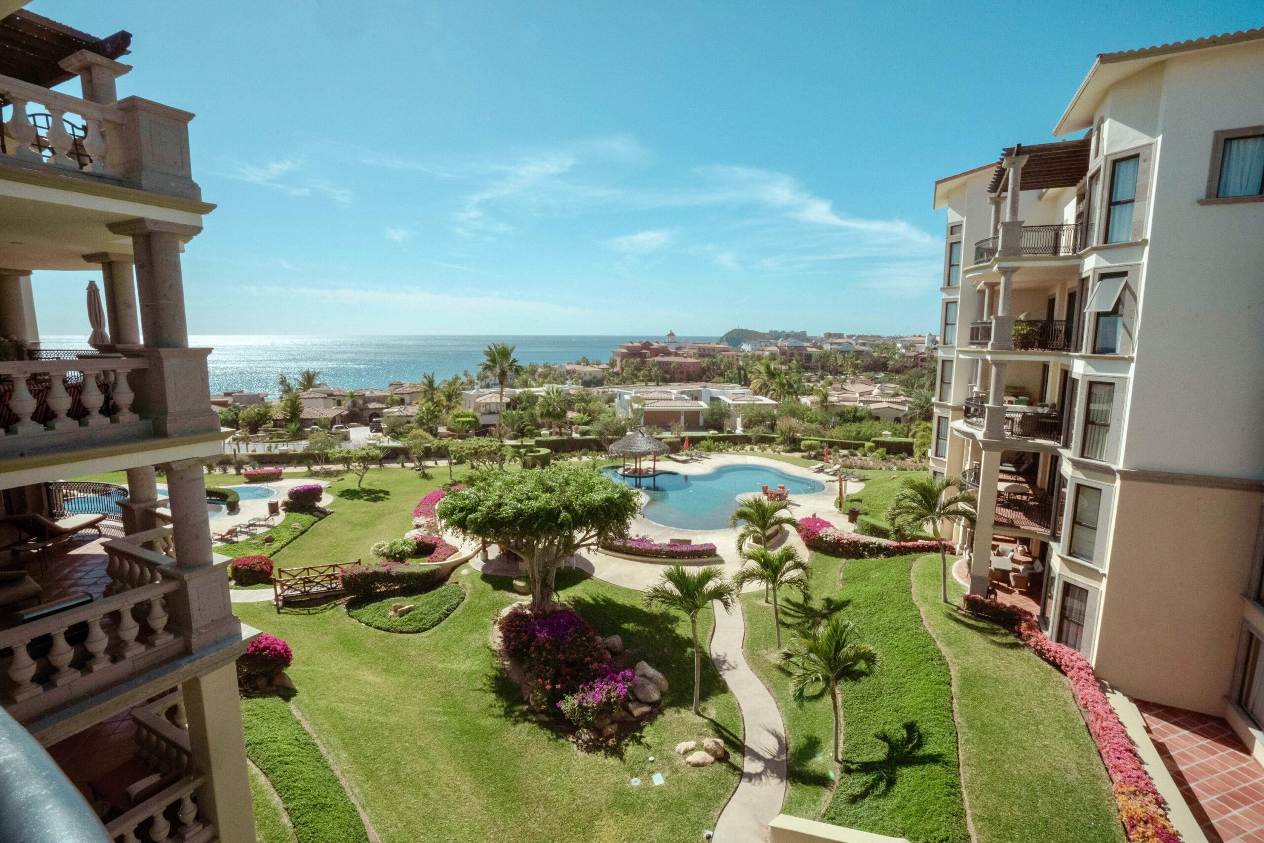 Golf course homes in Cabo